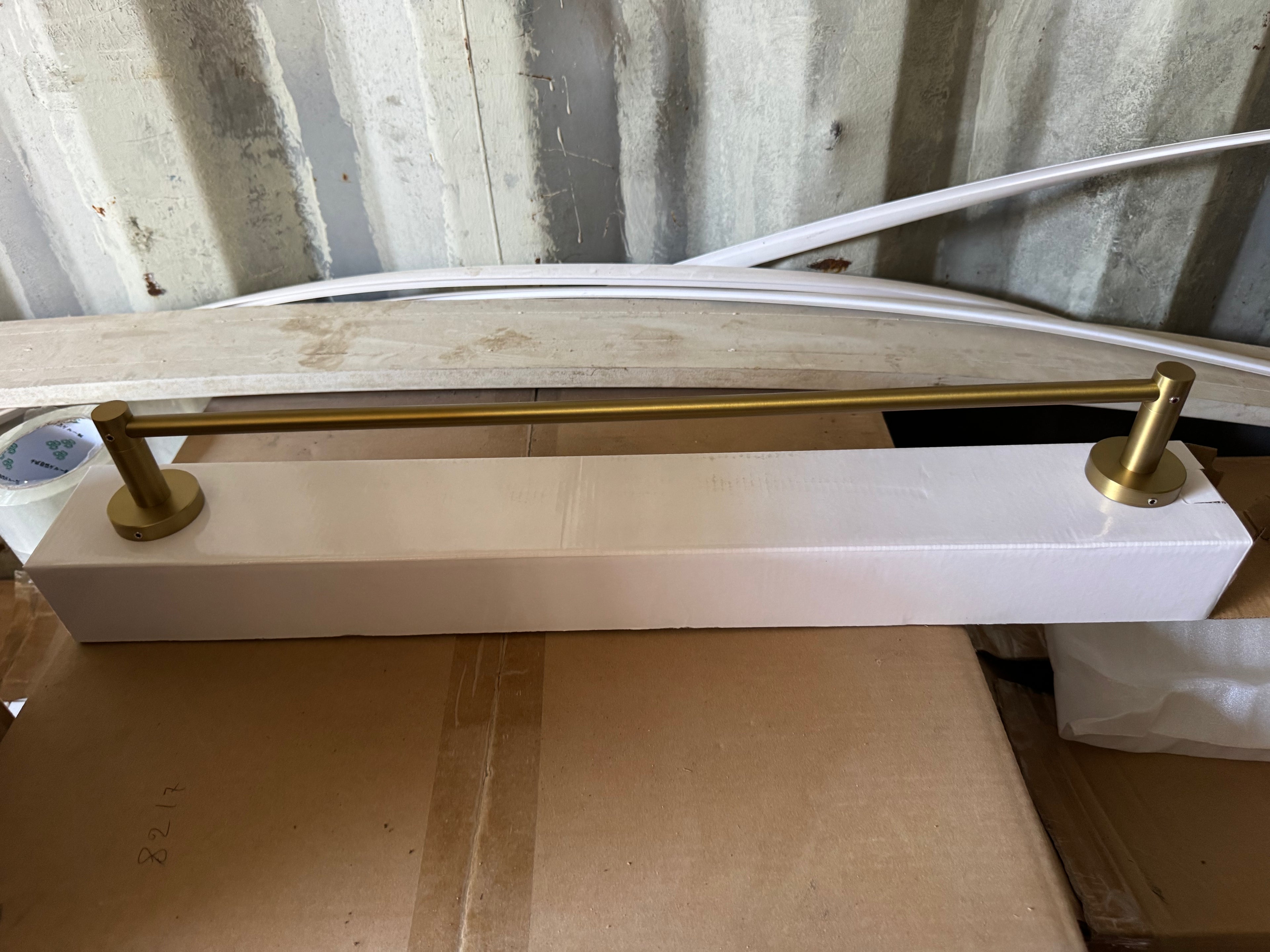Round Brushed Gold Single Towel Bar – 60cm
