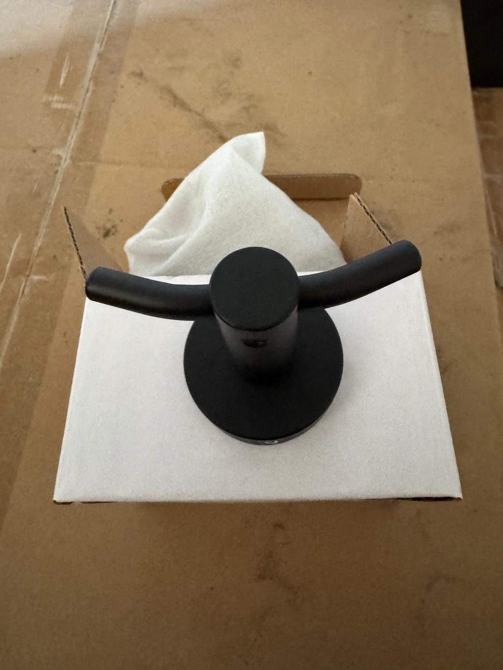 6604X001 Round Black Robe Hook