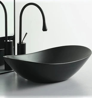 Black Curved Basin – 520 × 320 × 150mm