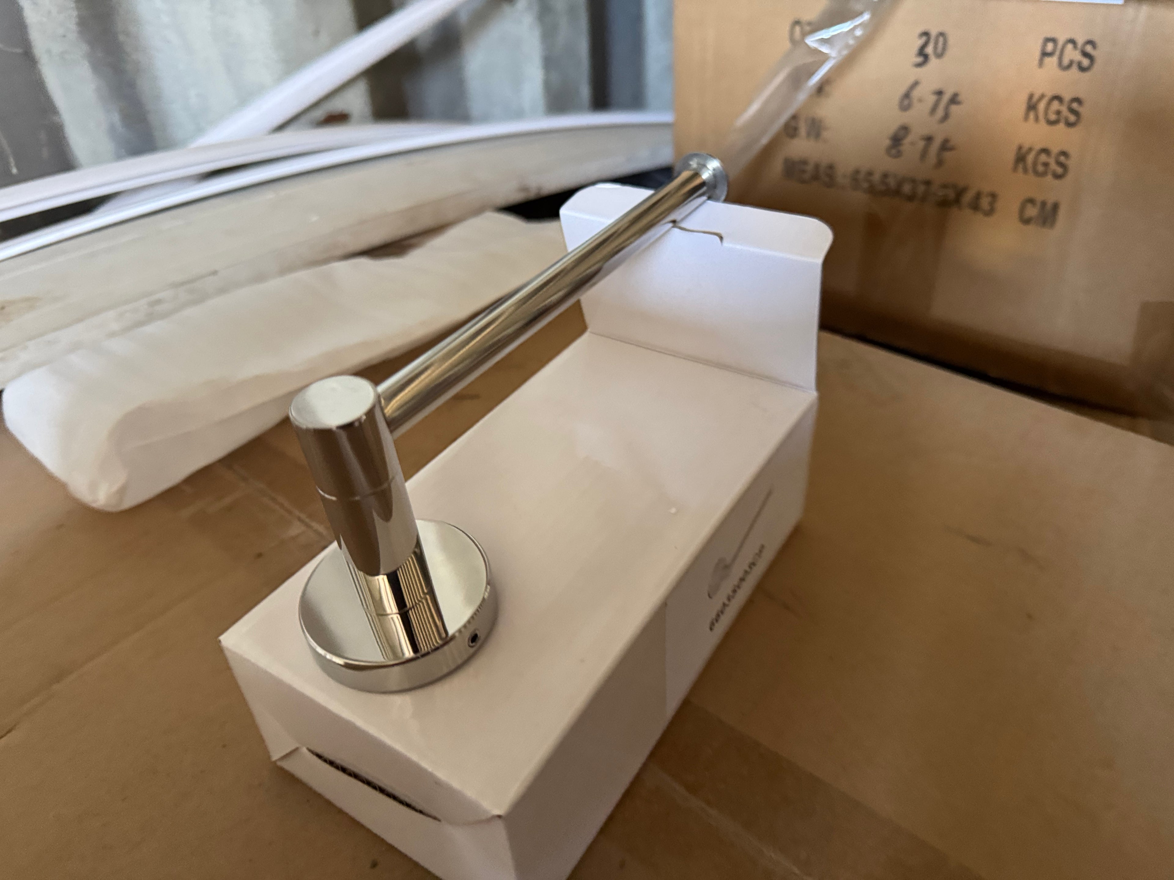 6603X001 Round Chrome Toilet Paper Holder