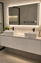 Square LED Mirror – 800 × 600mm